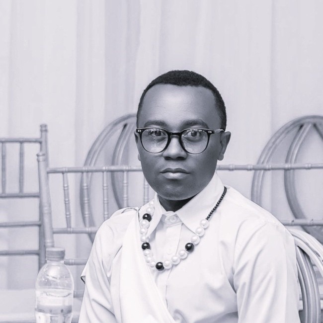 Portrait of Boaz Mwubahimana